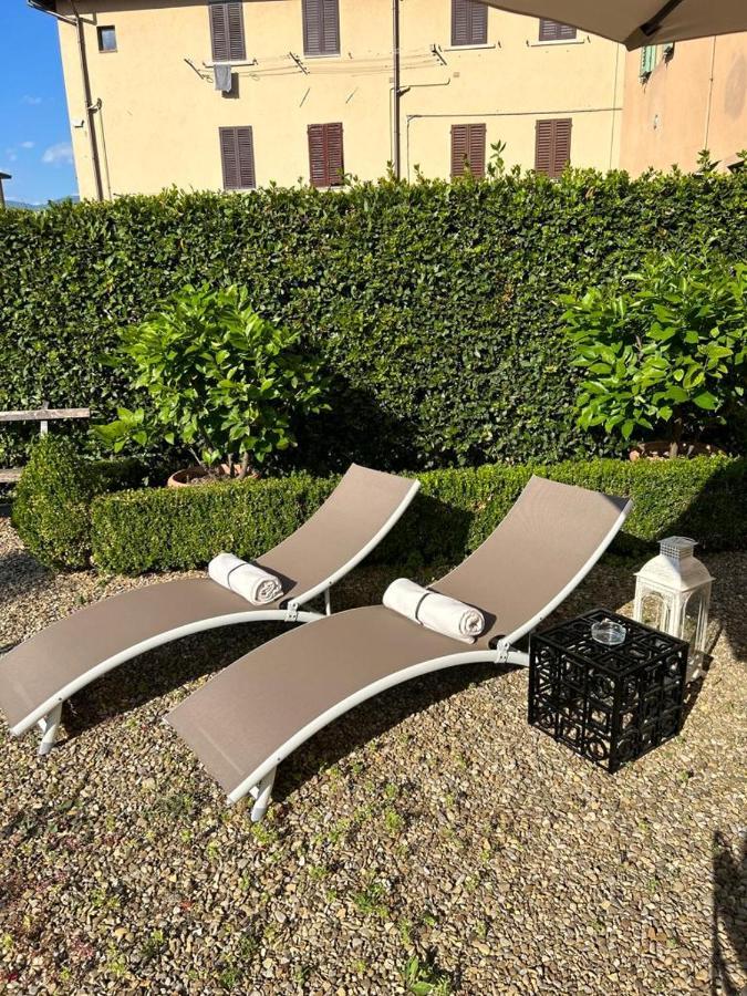 Borgo Di Beppe E Gloria Suite ซาน จิโอวานนิ วาลดาร์โน ภายนอก รูปภาพ