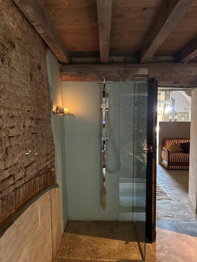 Borgo Di Beppe E Gloria Suite ซาน จิโอวานนิ วาลดาร์โน ภายนอก รูปภาพ