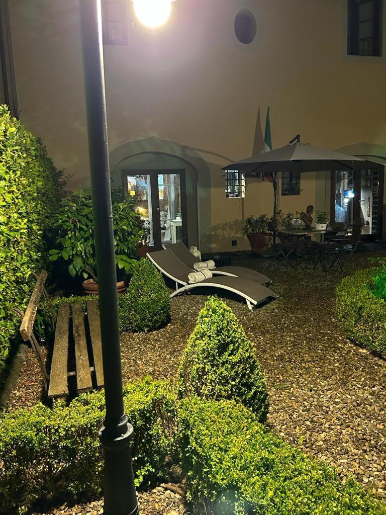 Borgo Di Beppe E Gloria Suite ซาน จิโอวานนิ วาลดาร์โน ภายนอก รูปภาพ